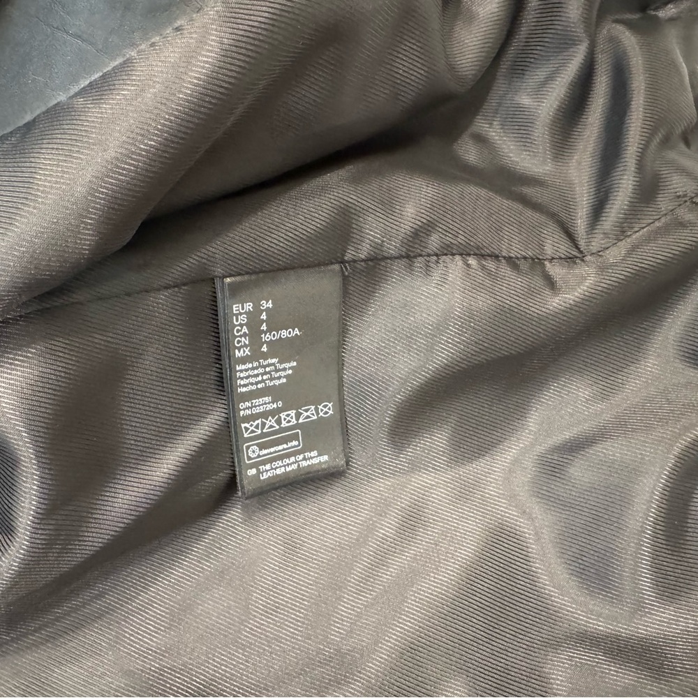 ALEXANDER WANG X H&M LEATHER BOMBER JACKET - Picture 9 of 11